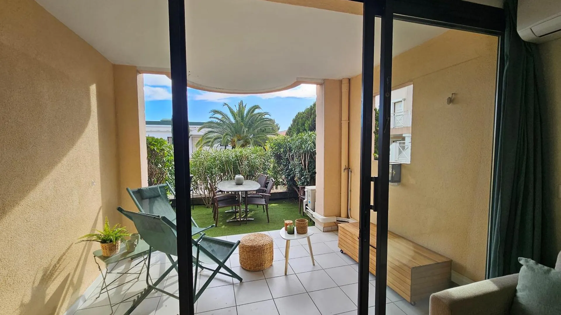 Appartement Le Riviera Cannes 0*,
